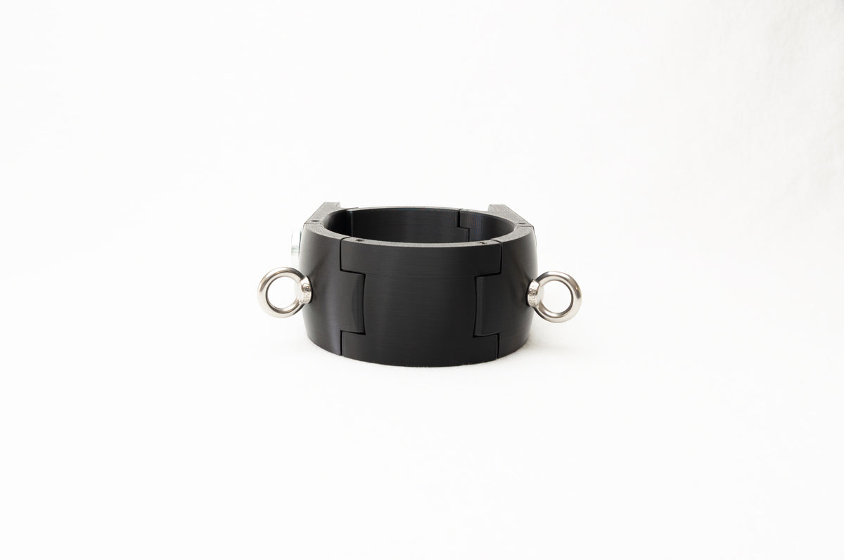 Anchor Collar – starres Bondage Halsband mit zwei Anschlagpunkten